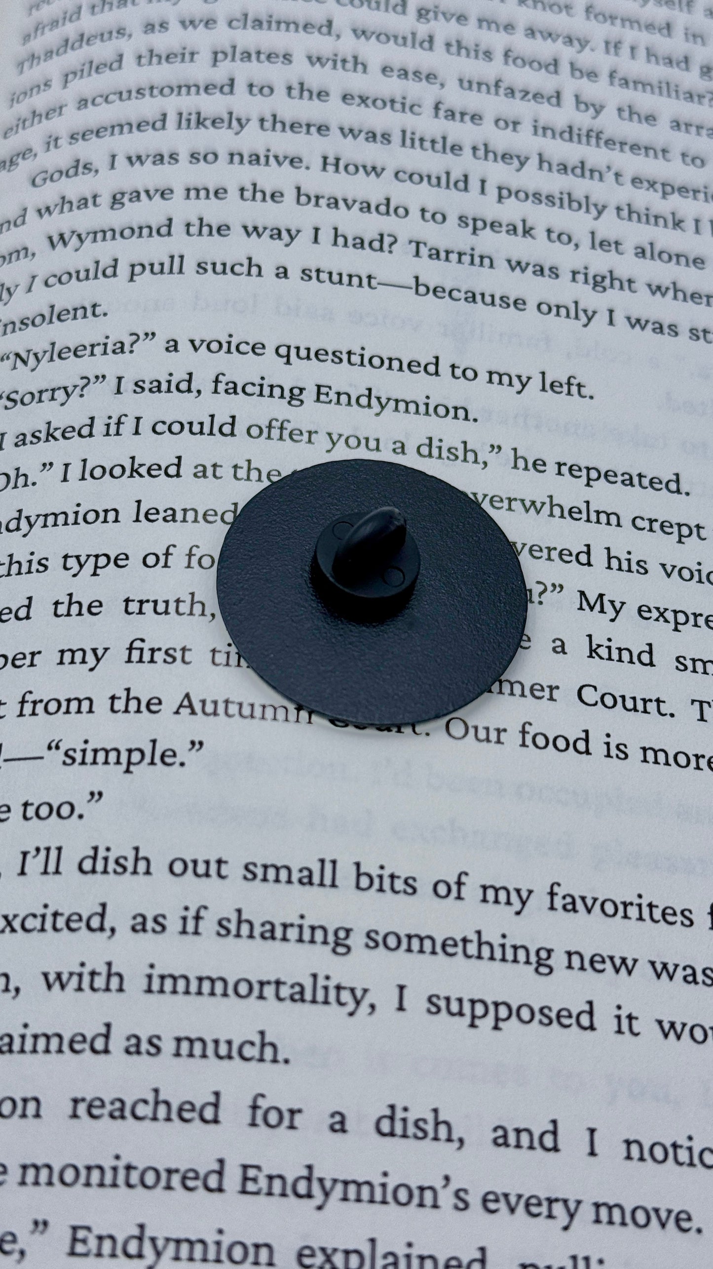 Adds to TBR | Enamel Pin