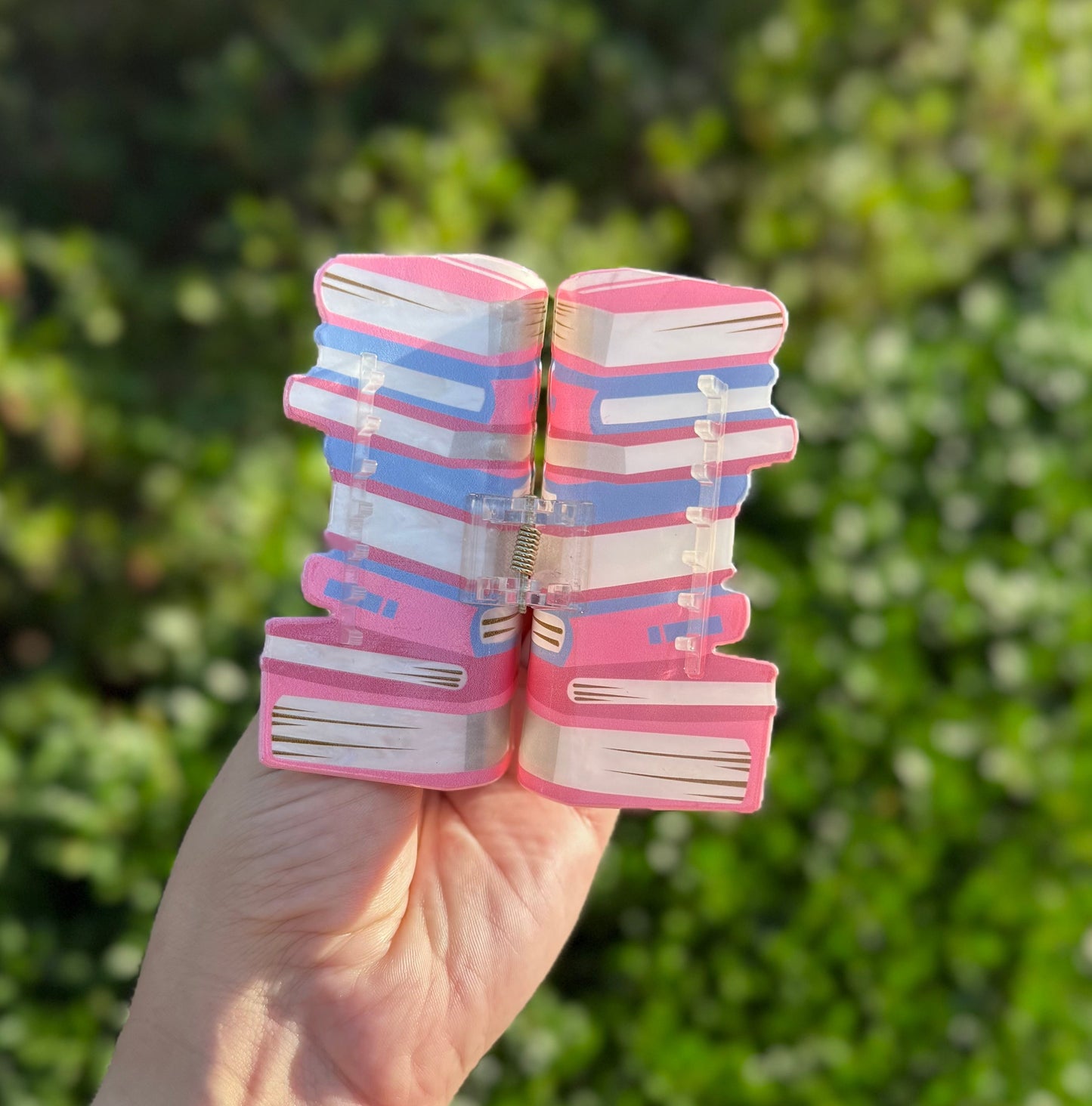 Book Stacks Claw Clip