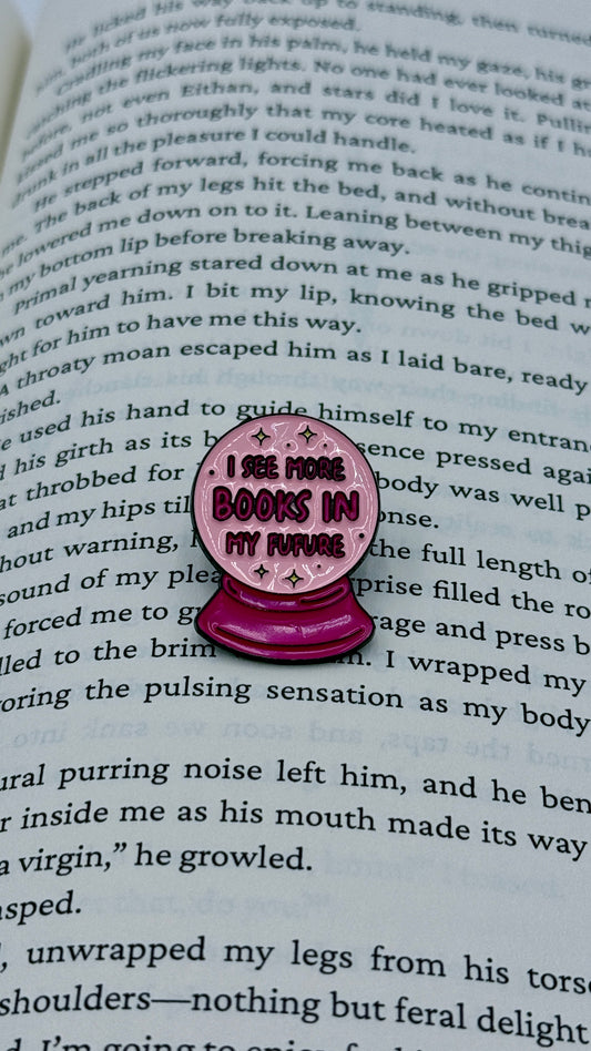 I see more books | Enamel Pin