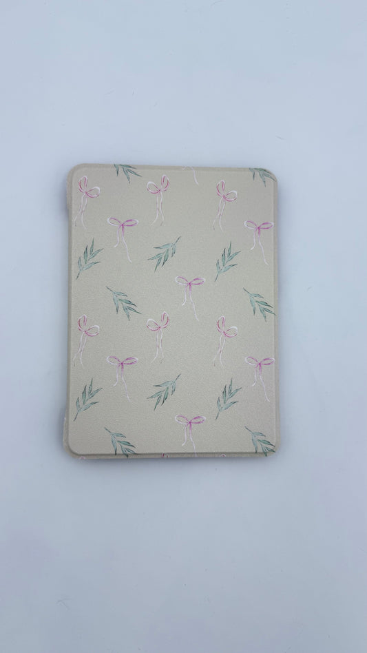 Satin & Sage | Kindle Case