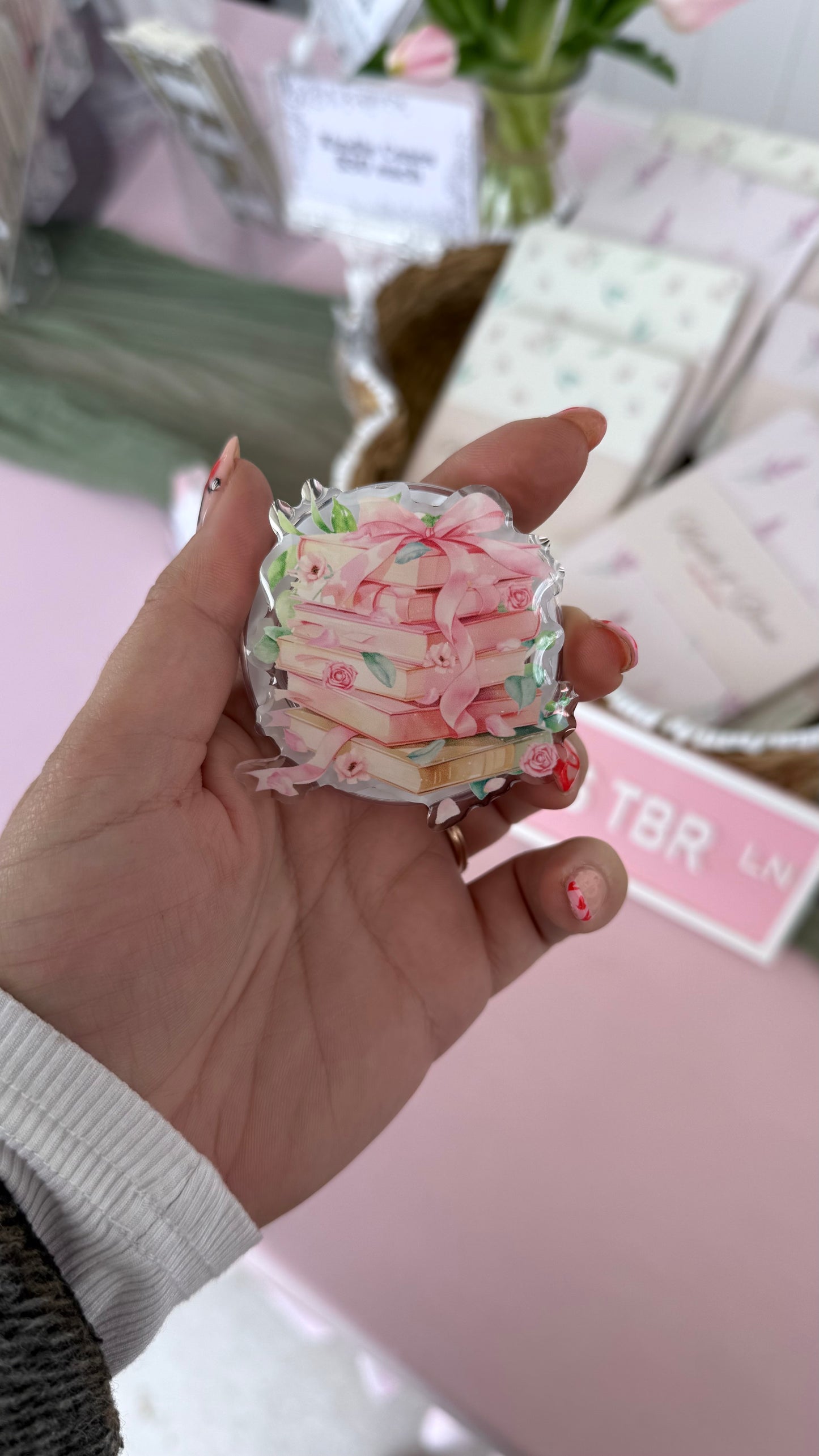 Floral Book | Gripper