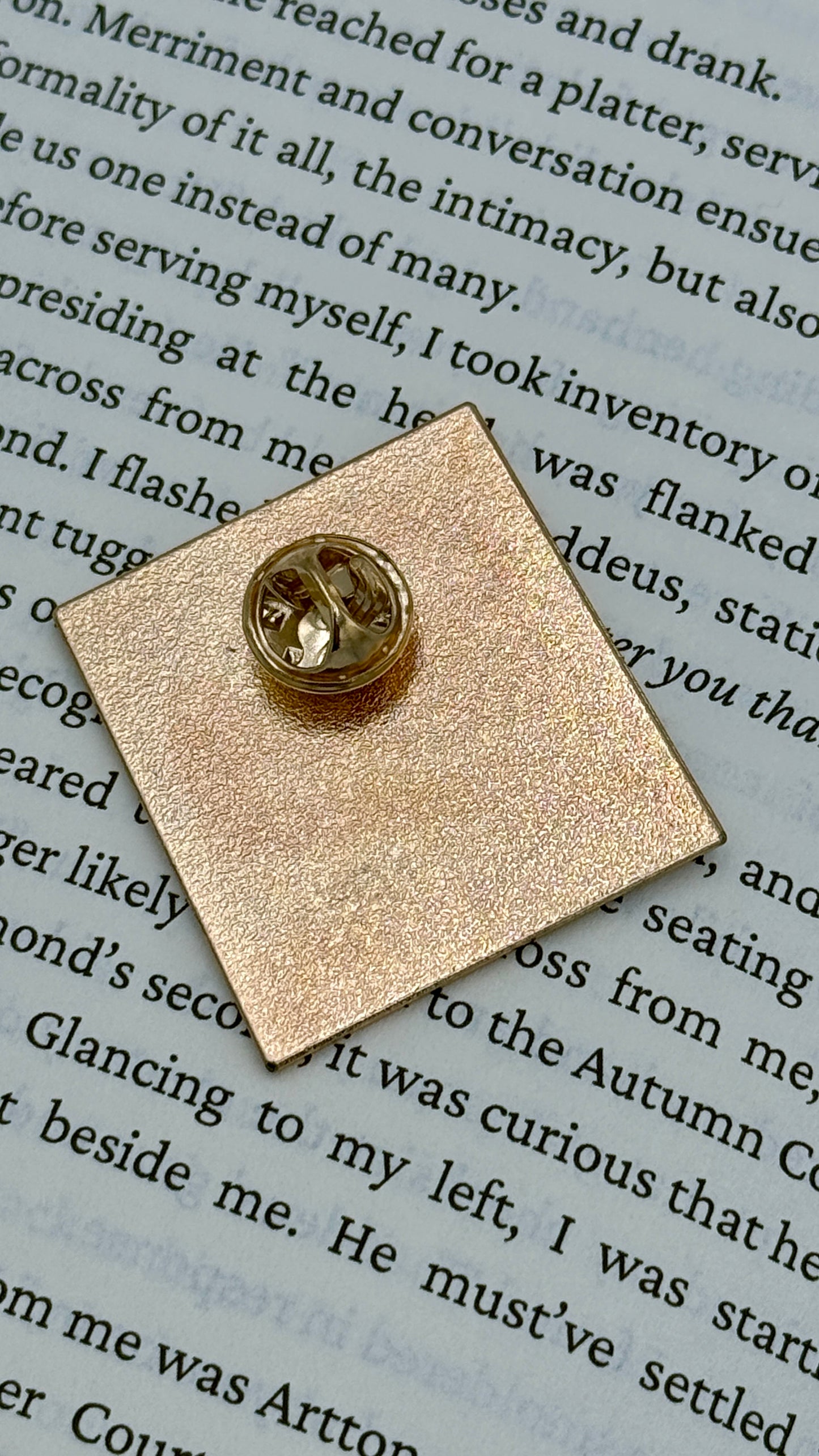 One more chapter | Enamel Pin